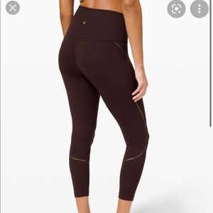Lululemon Align HR tight 25” gold foil leggings